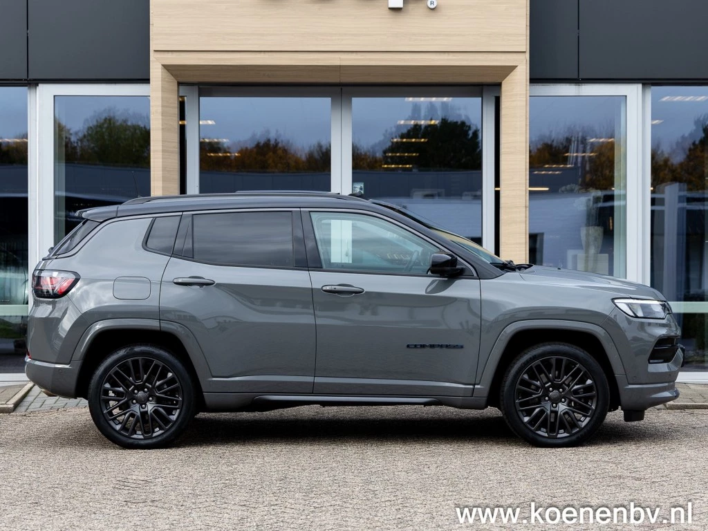 Hoofdafbeelding Jeep Compass