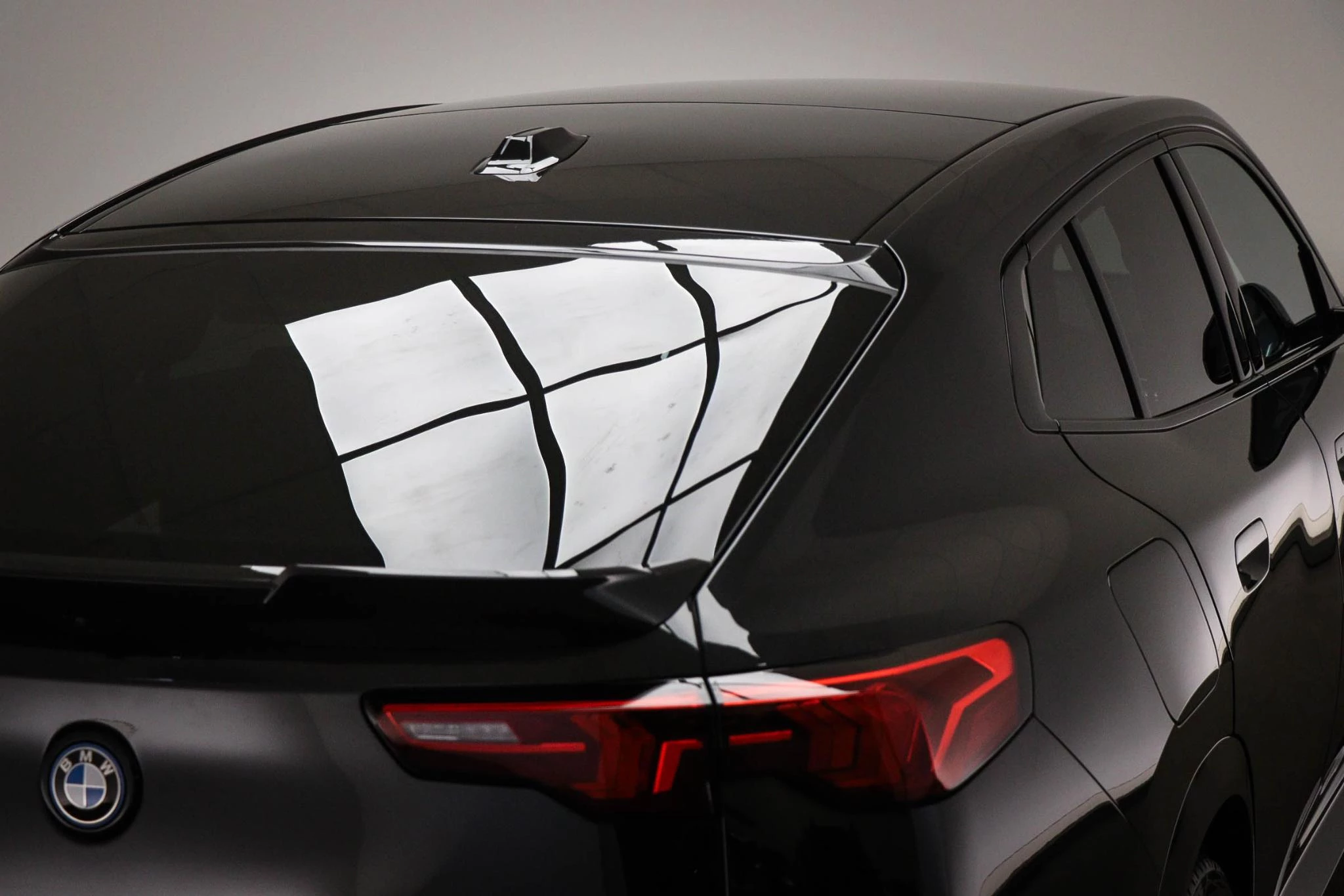 Hoofdafbeelding BMW iX2