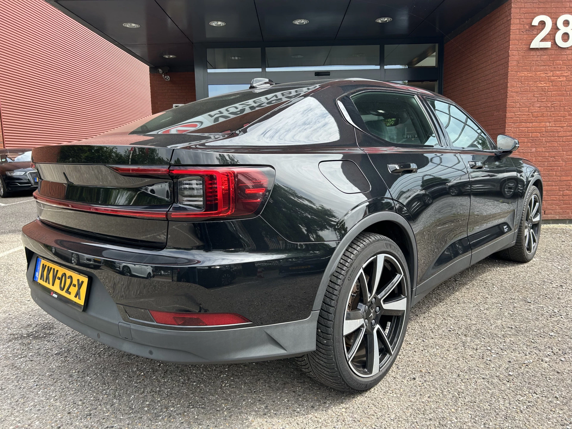Hoofdafbeelding Polestar 2