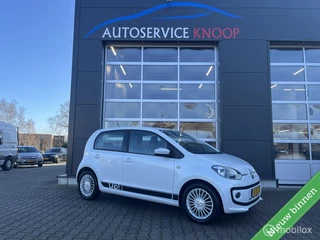 Volkswagen Up! 1.0 high up! BlueMotion met all season banden