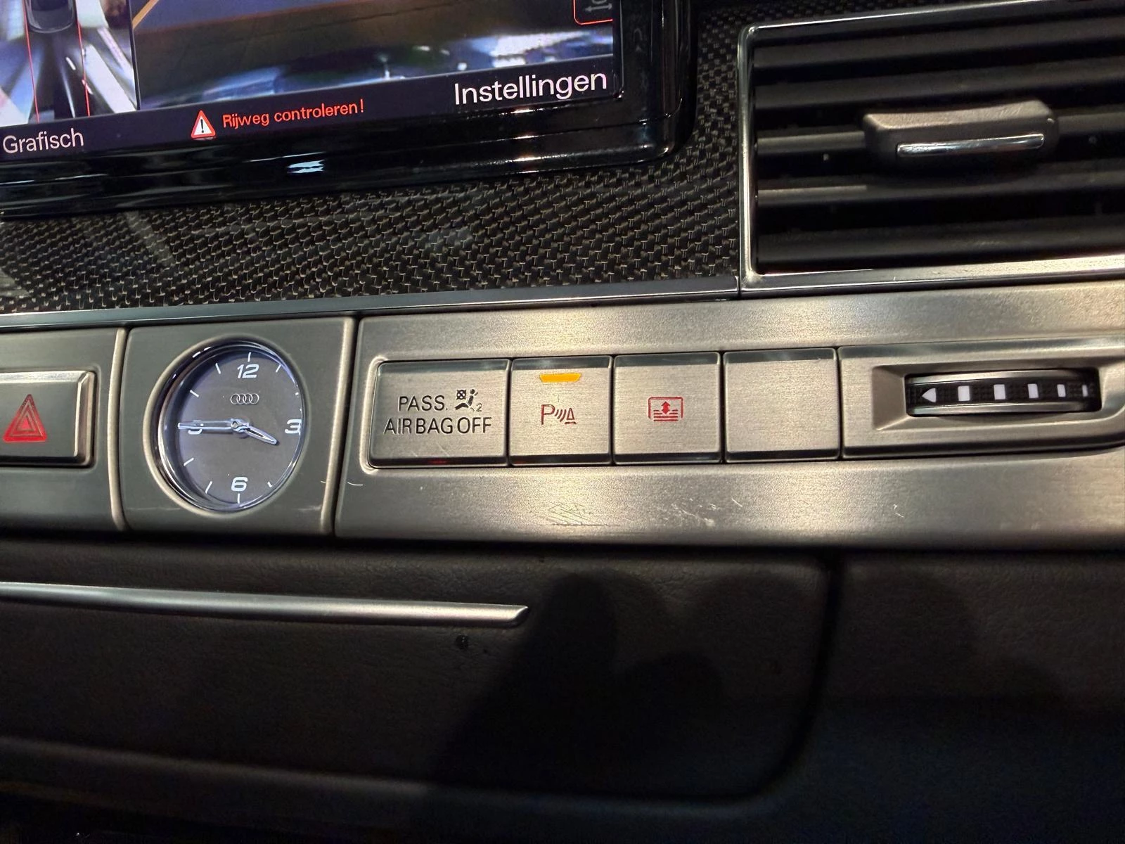 Hoofdafbeelding Audi A8