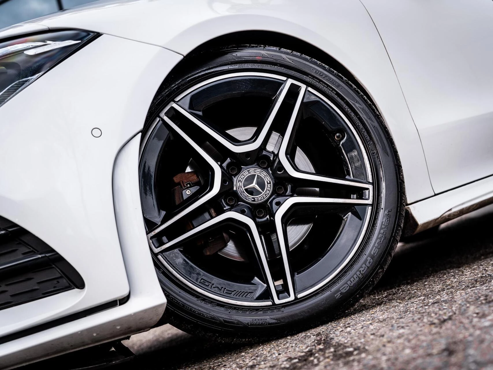 Hoofdafbeelding Mercedes-Benz CLA