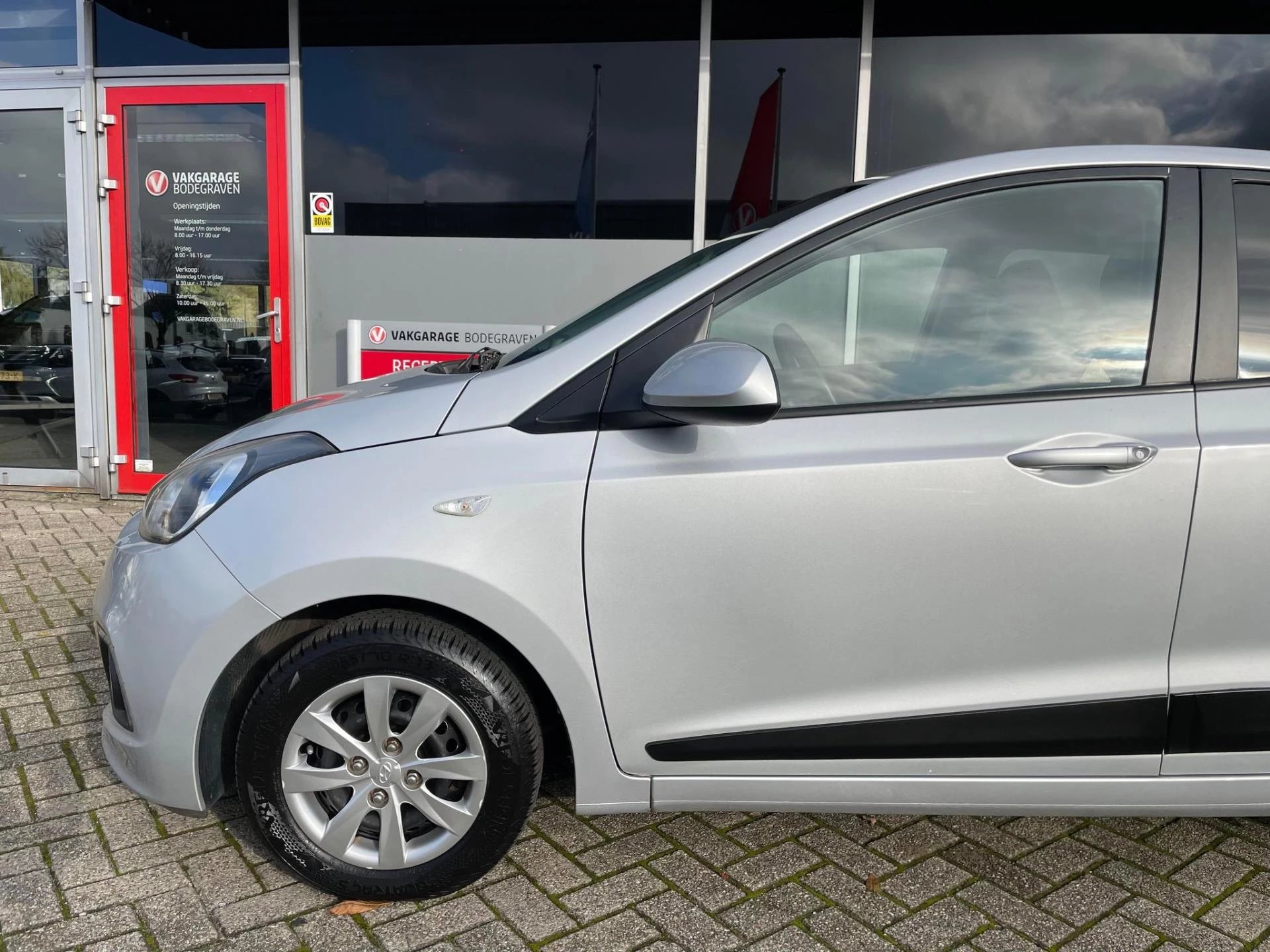 Hoofdafbeelding Hyundai i10