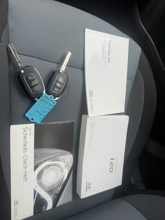 Hoofdafbeelding Hyundai i20