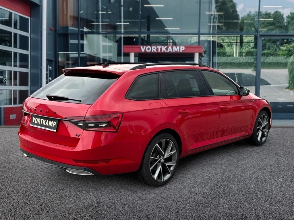 Hoofdafbeelding Škoda Superb