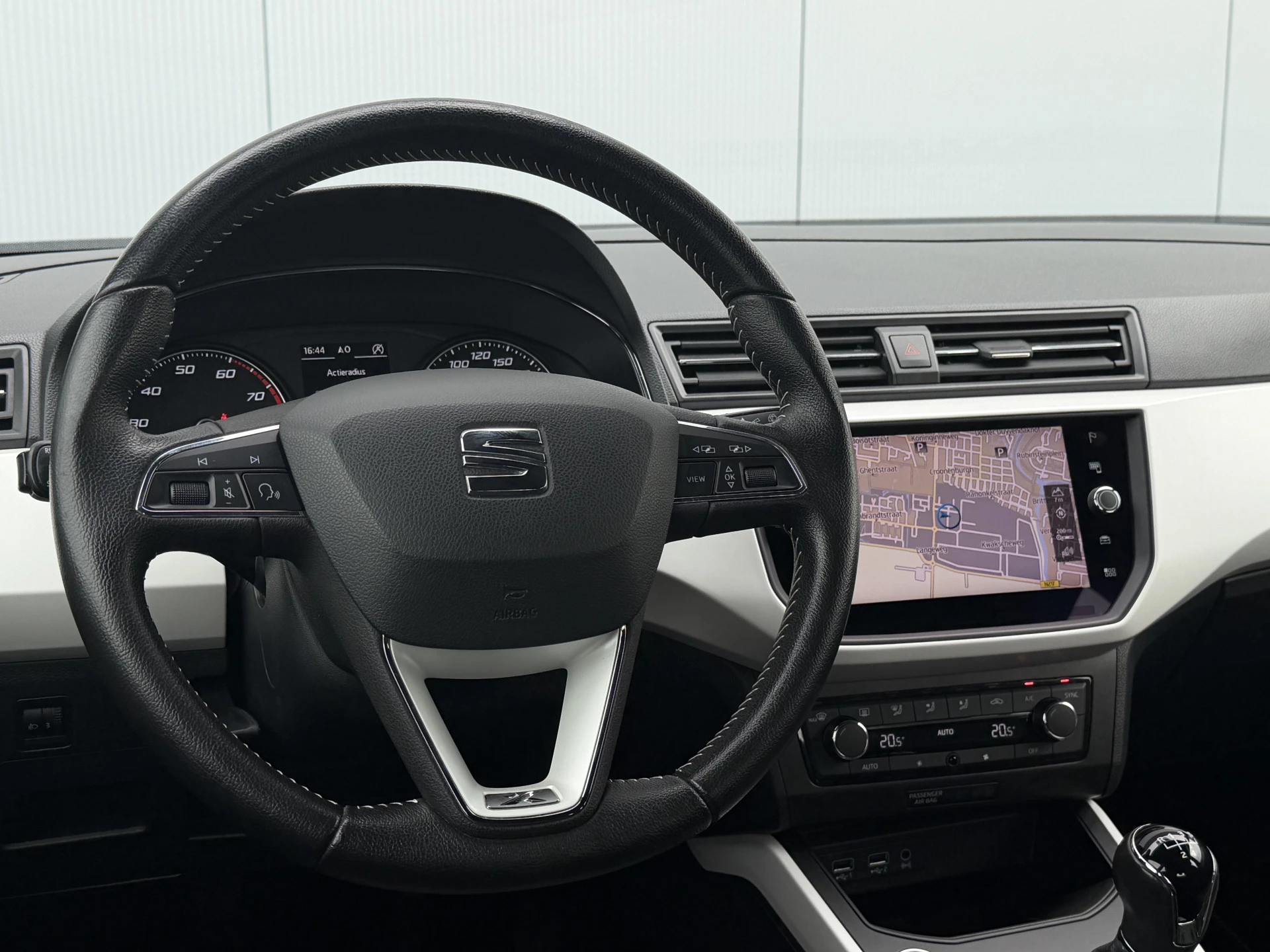 Hoofdafbeelding SEAT Arona