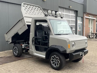 Hoofdafbeelding Cenntro TeeMak Cenntro TeeMak Logistar Kipper 100% elektrisch Nieuw ideaal voor Camping Golfbaan Vakantiepark Golfkar Achteruitrijcamera Kipper Kieper