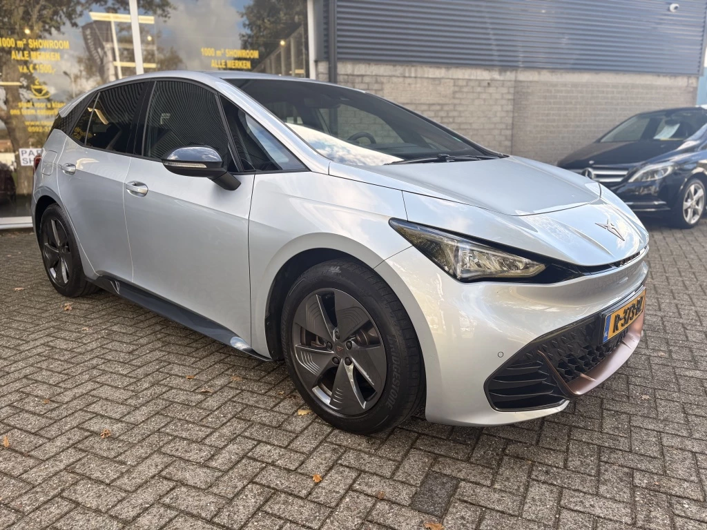 Hoofdafbeelding CUPRA Born