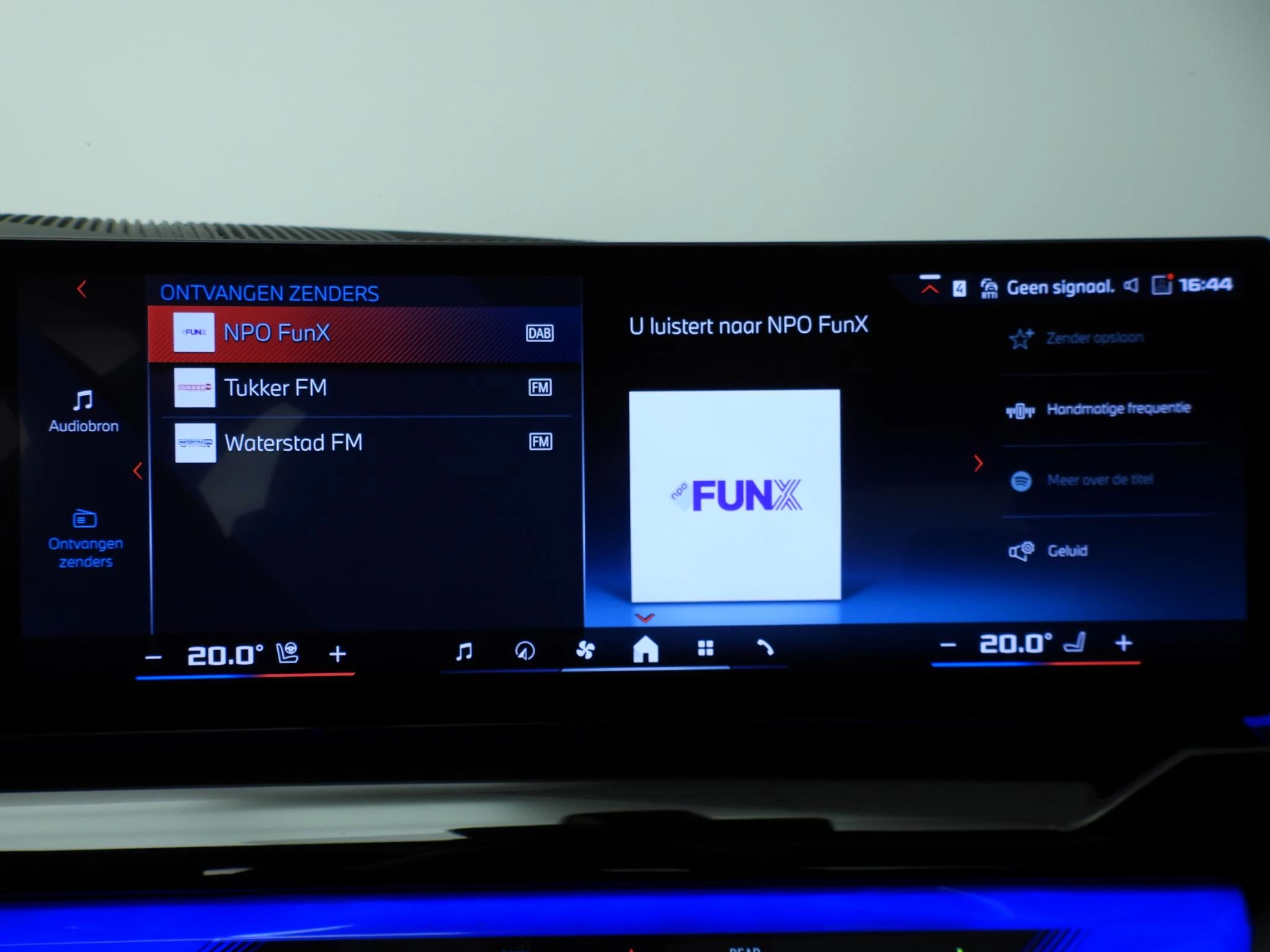 Hoofdafbeelding BMW i5