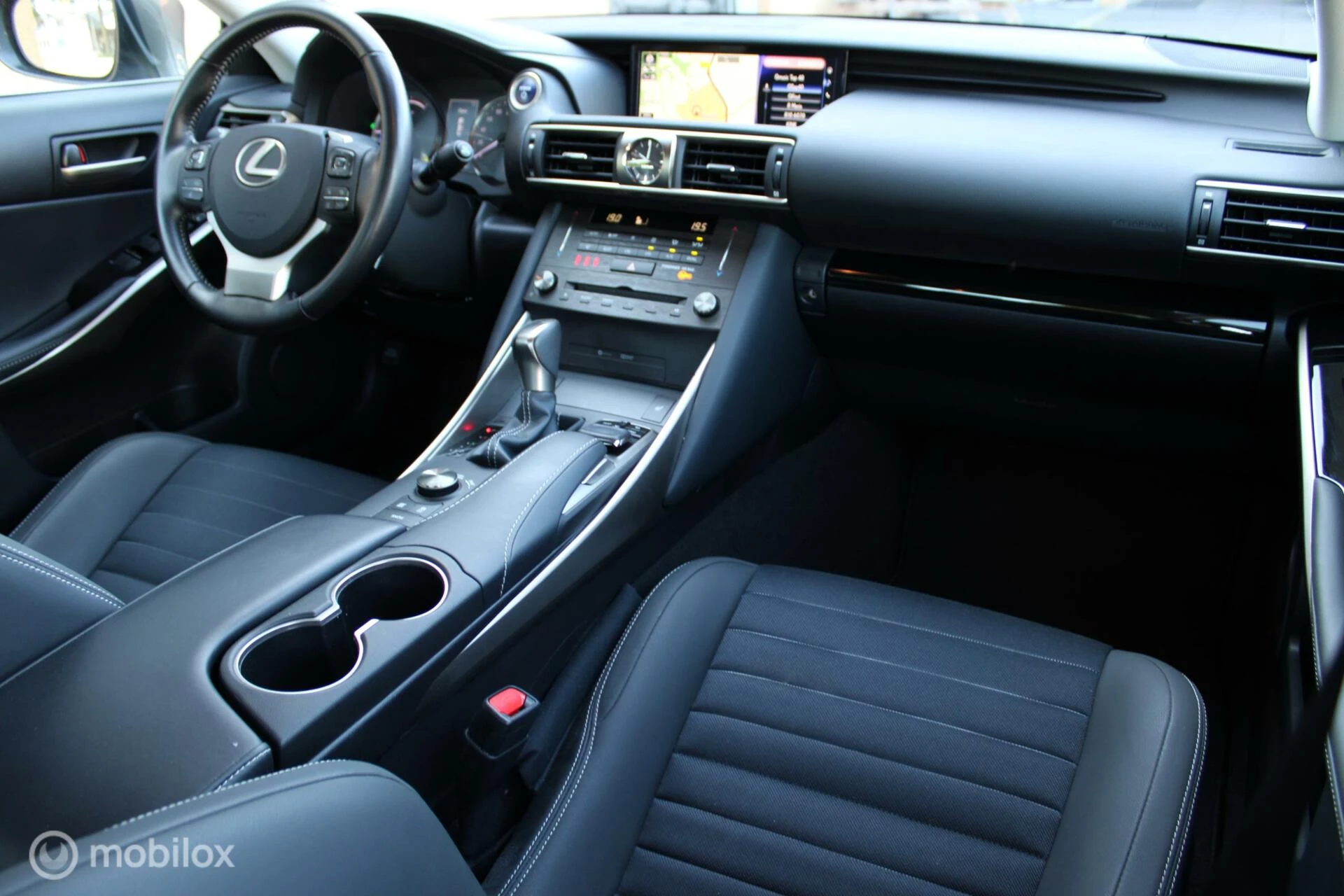 Hoofdafbeelding Lexus IS