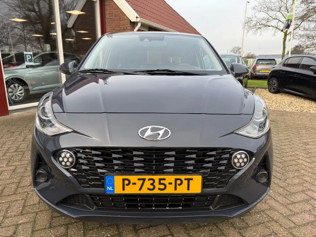 Hoofdafbeelding Hyundai i10