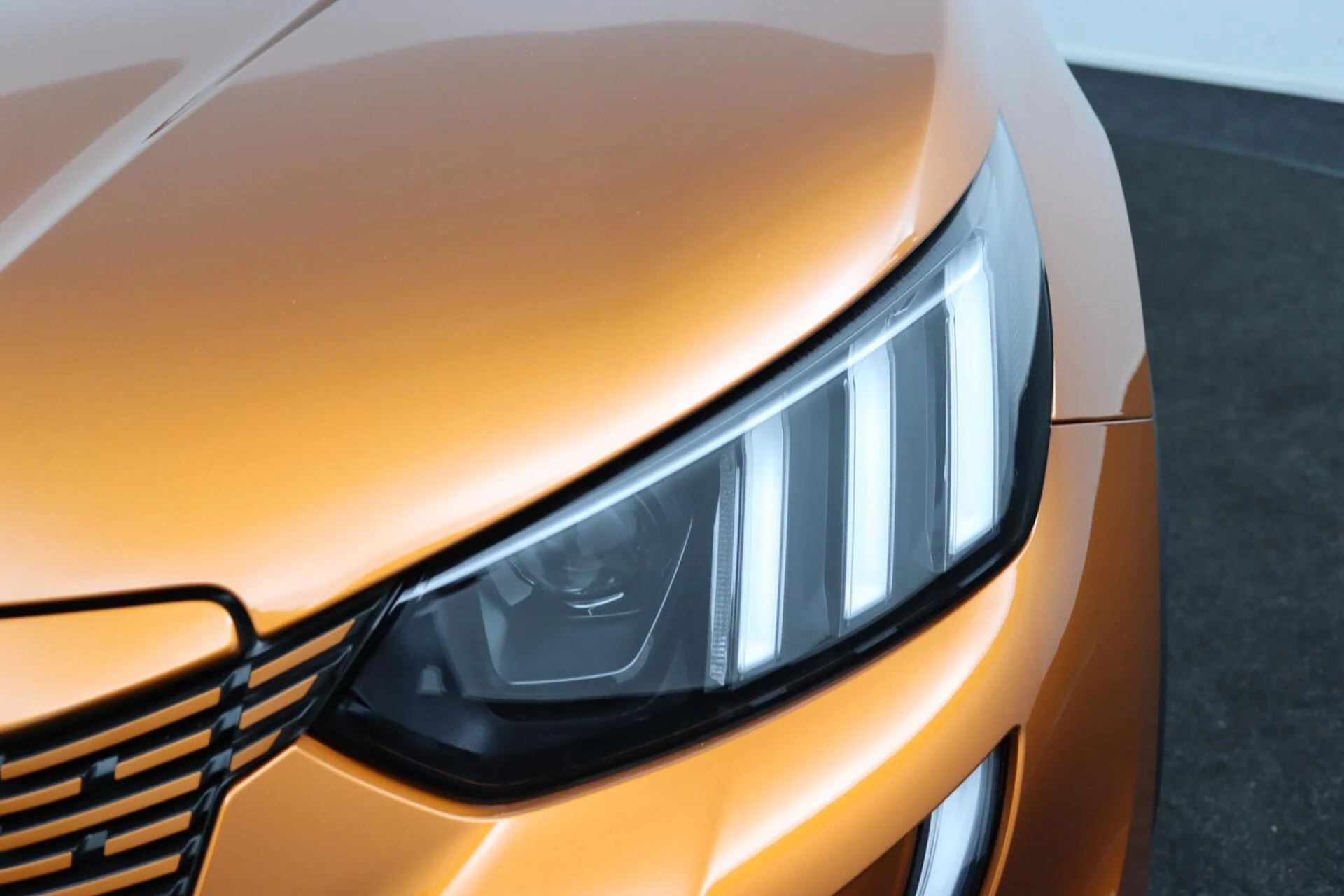 Hoofdafbeelding Peugeot e-2008