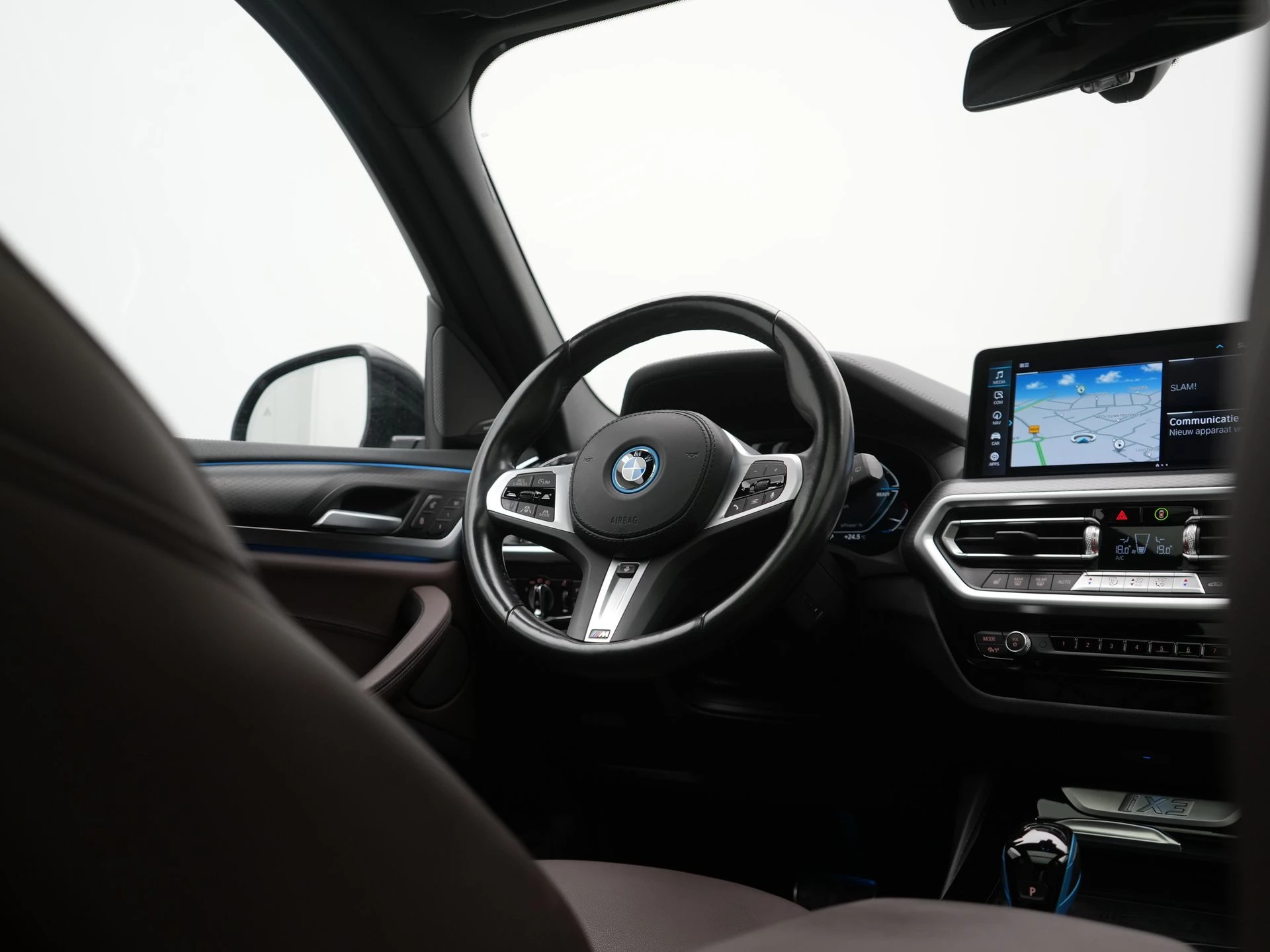Hoofdafbeelding BMW iX3