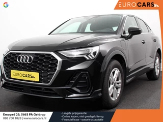 Hoofdafbeelding Audi Q3 Audi Q3 Sportback 45 TFSI e 245pk PHEV S-tronic Attitude Navigatie Parkeersensoren Adaptive Cruise Control Stoelverwarming Ledverlichting Virtual Cockpit Climate Control