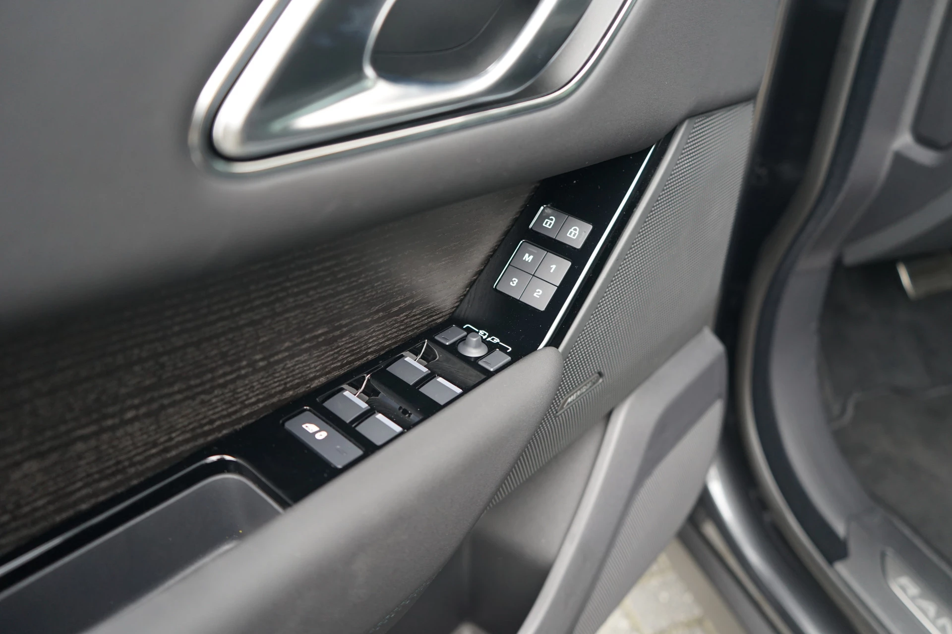 Hoofdafbeelding Land Rover Range Rover Velar