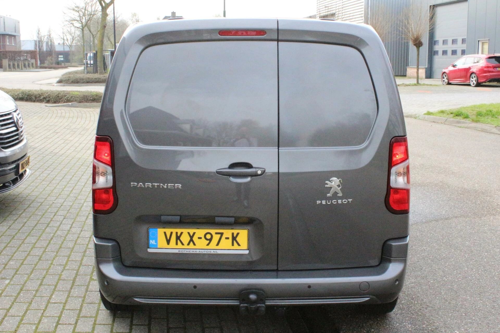 Hoofdafbeelding Peugeot Partner