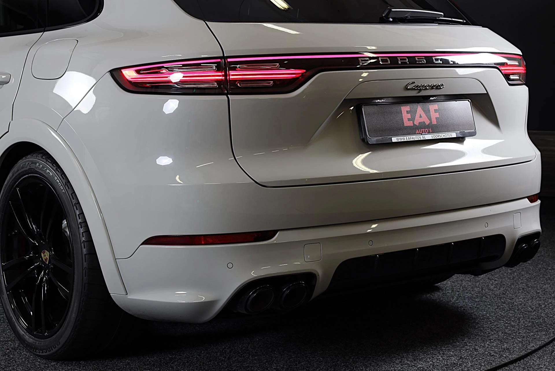 Hoofdafbeelding Porsche Cayenne