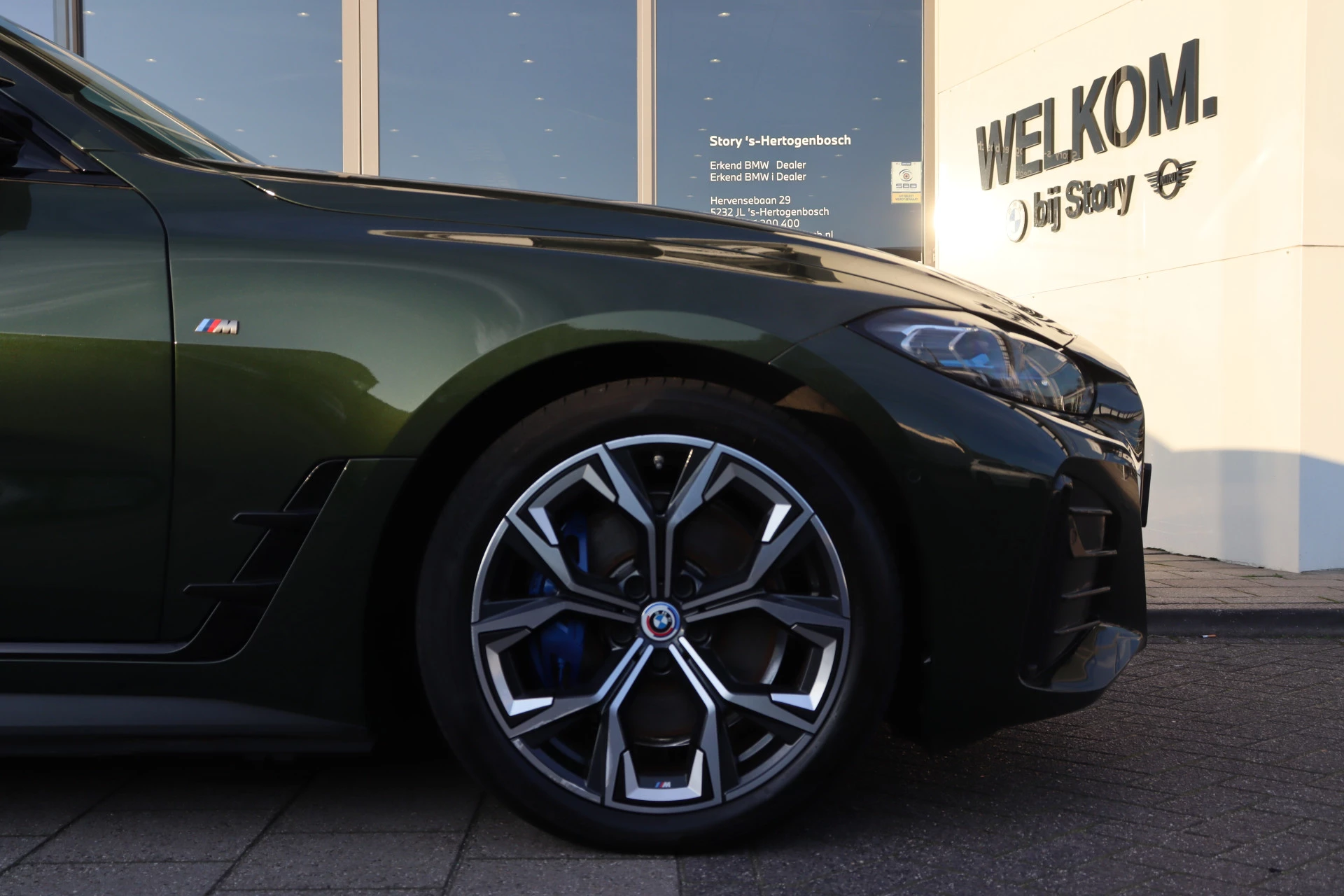 Hoofdafbeelding BMW i4