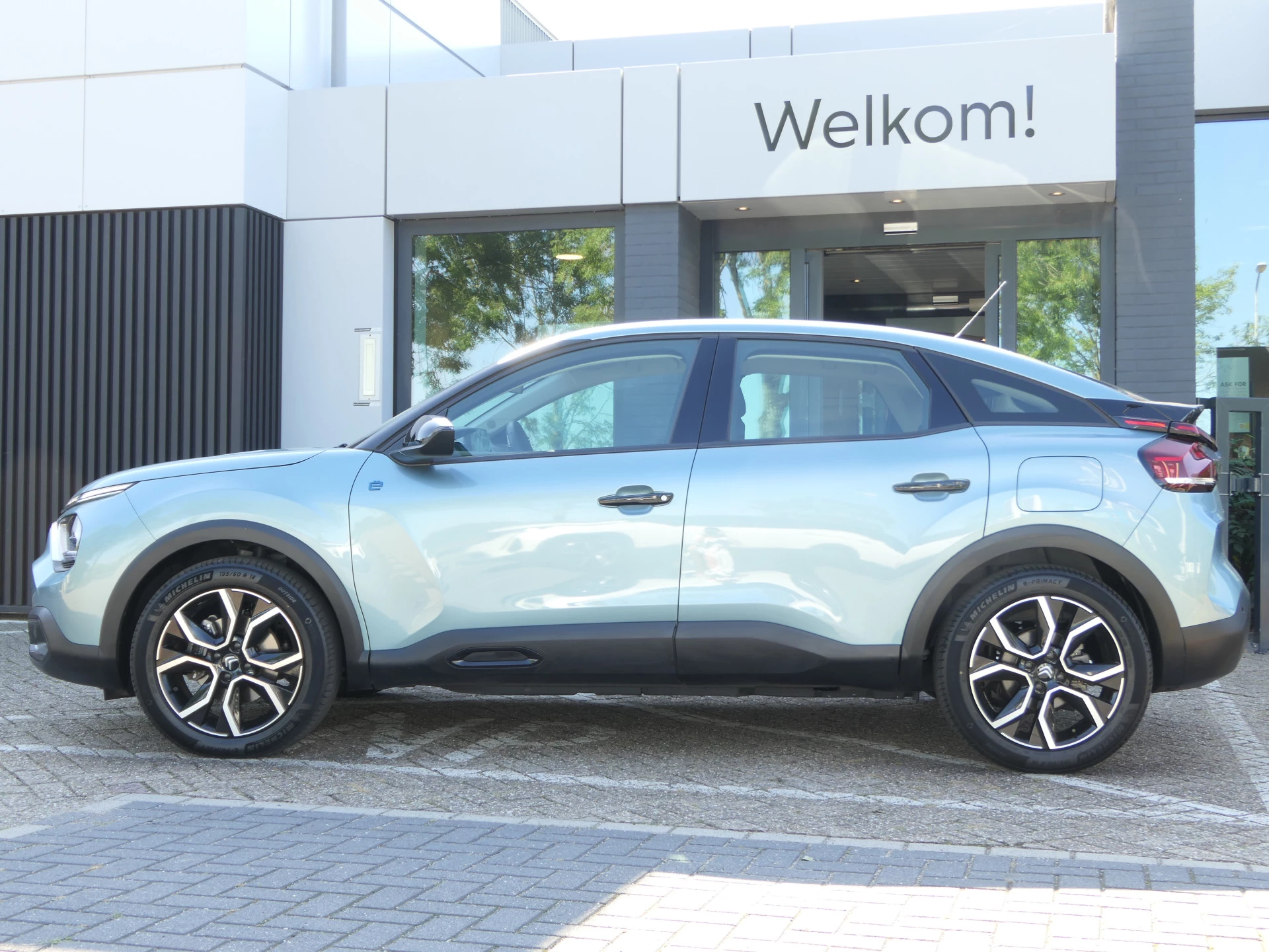 Hoofdafbeelding Citroën ë-C4