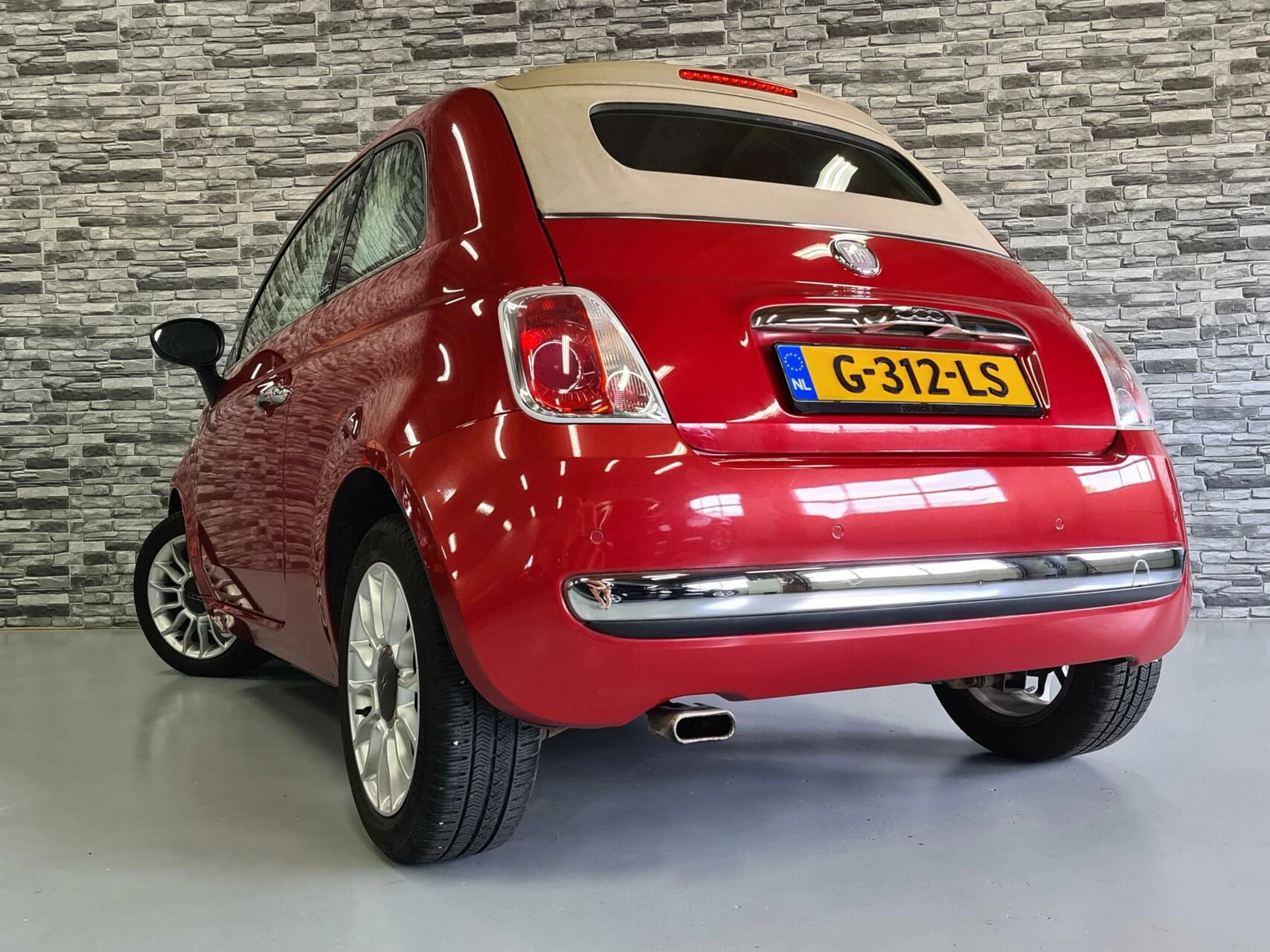 Hoofdafbeelding Fiat 500C