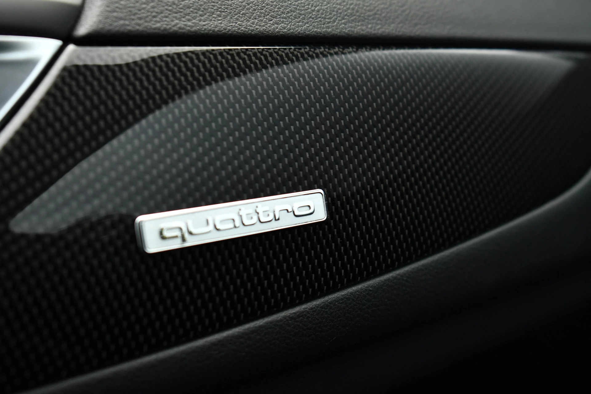 Hoofdafbeelding Audi S6