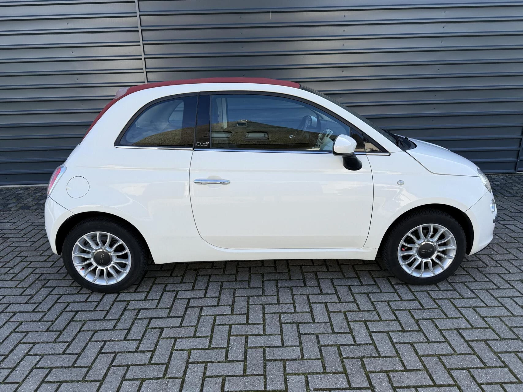Hoofdafbeelding Fiat 500C