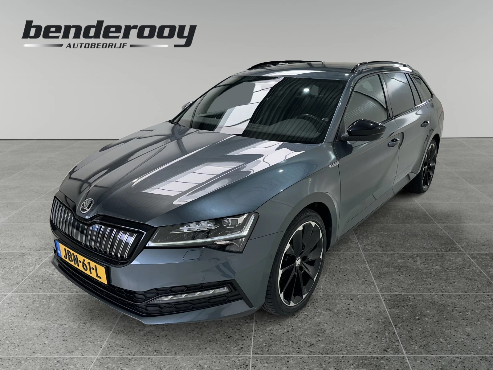 Hoofdafbeelding Škoda Superb
