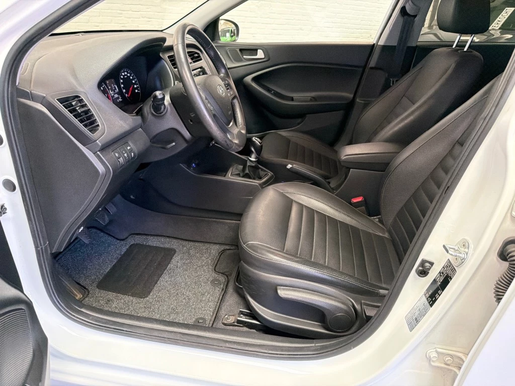 Hoofdafbeelding Hyundai i20