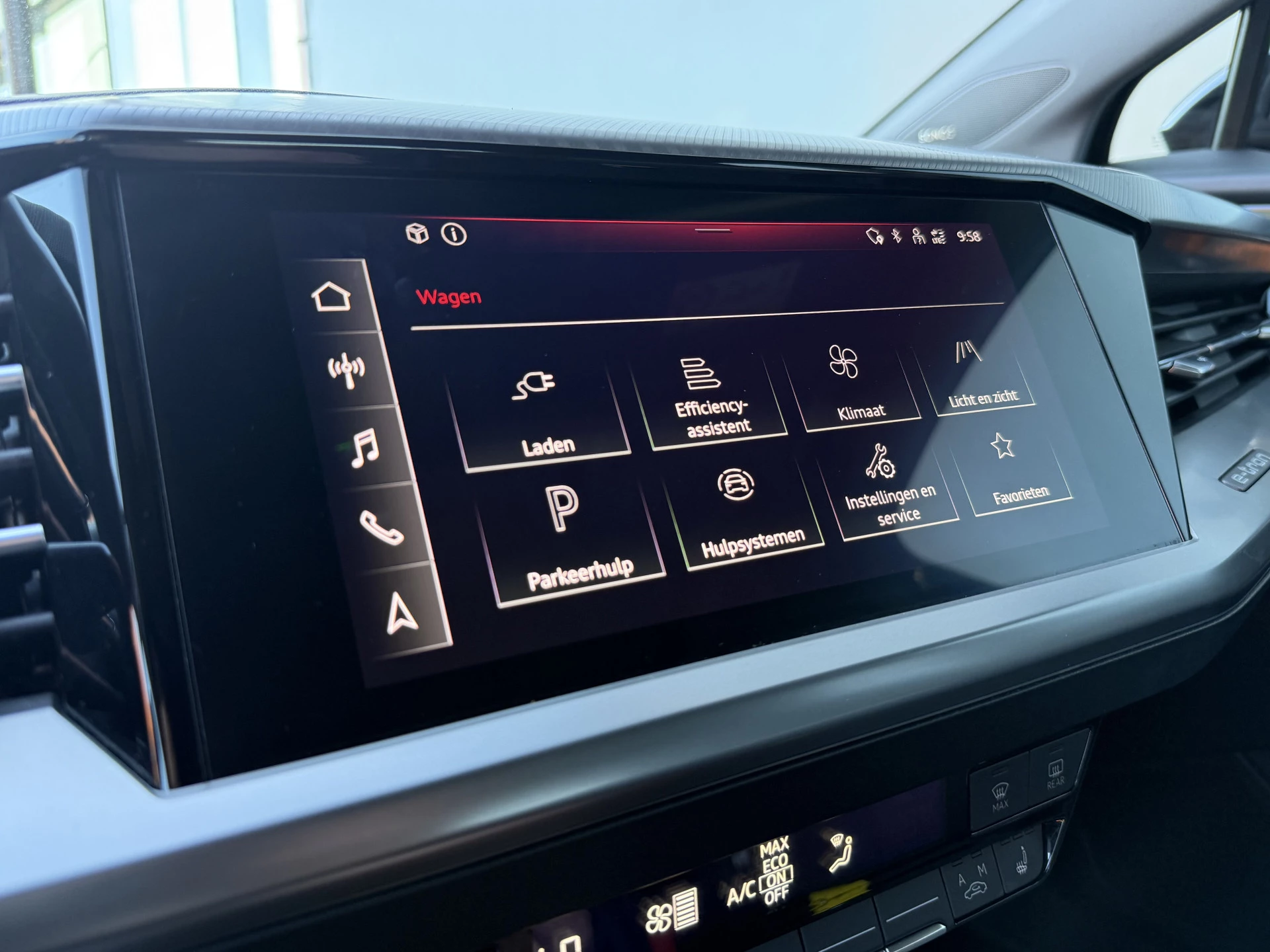 Hoofdafbeelding Audi Q4 e-tron