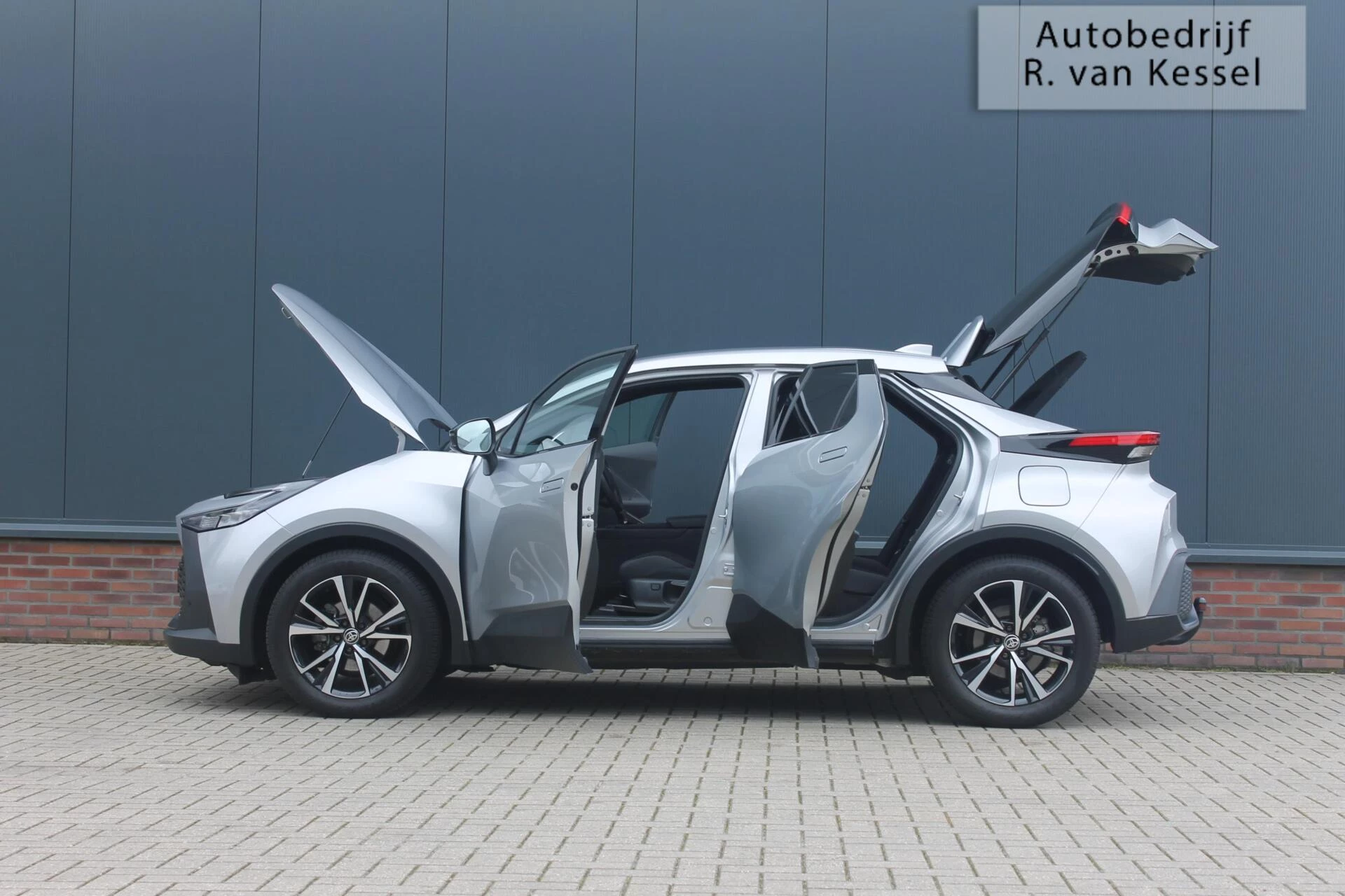 Hoofdafbeelding Toyota C-HR