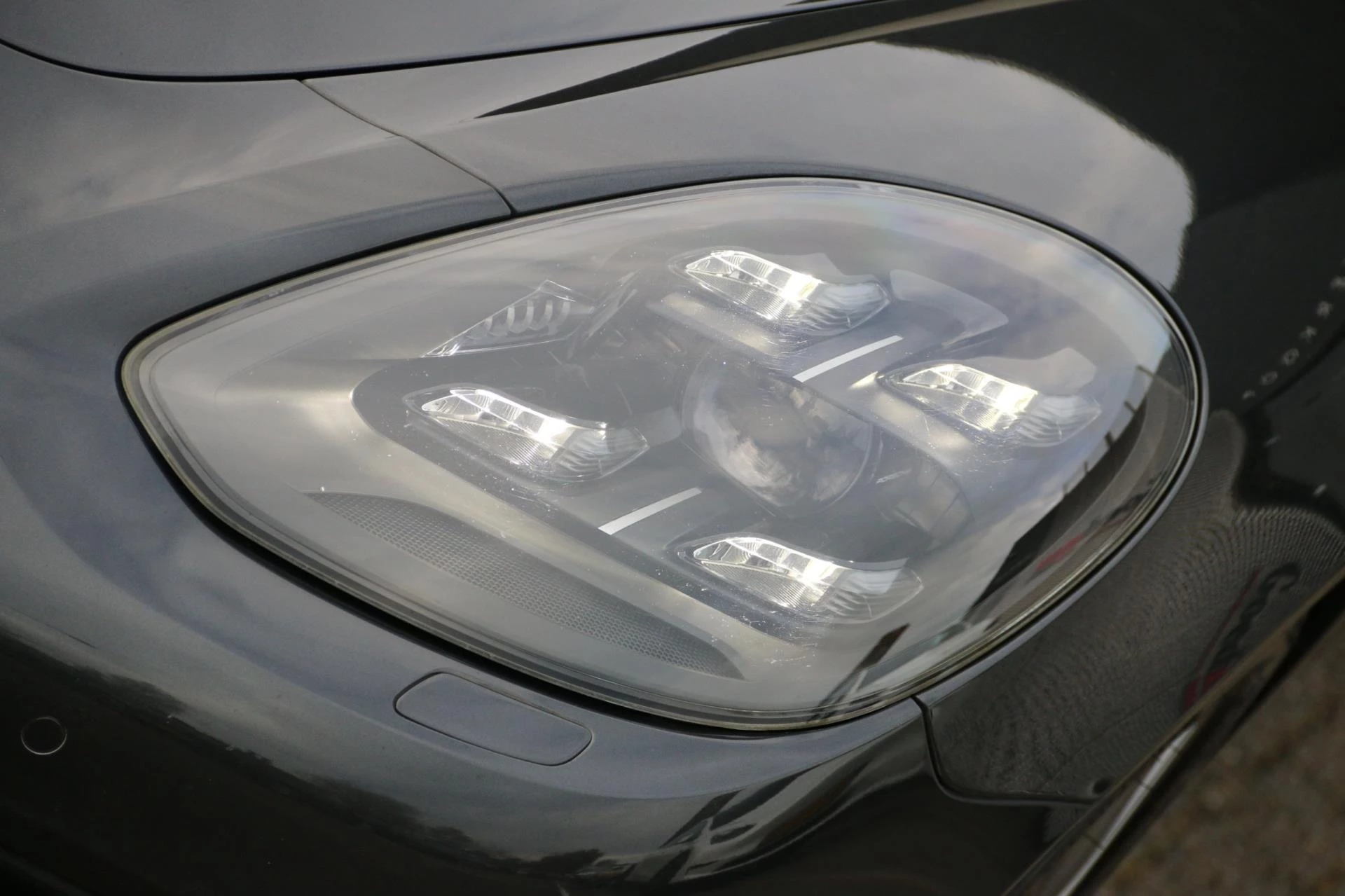 Hoofdafbeelding Porsche Panamera