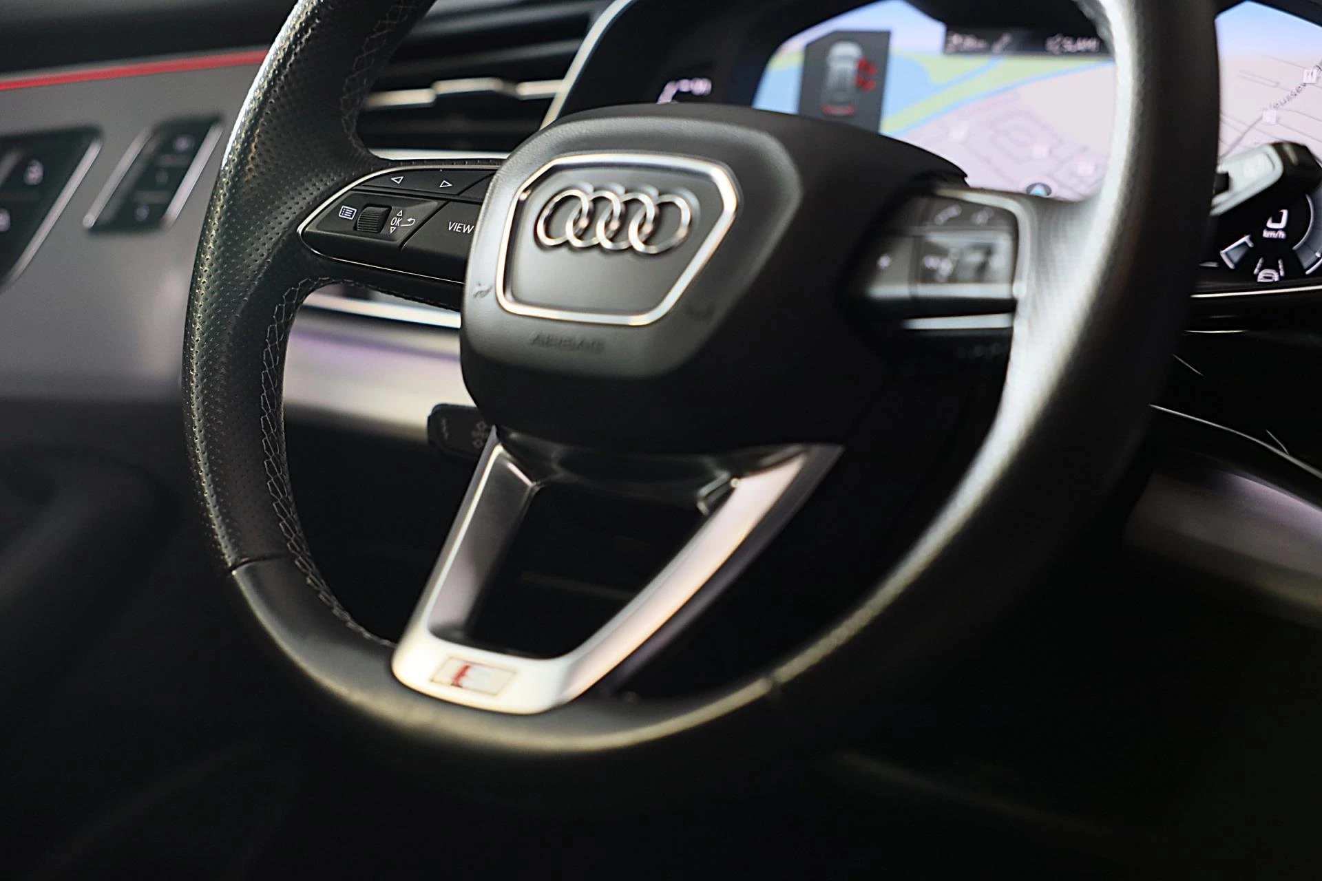 Hoofdafbeelding Audi Q8