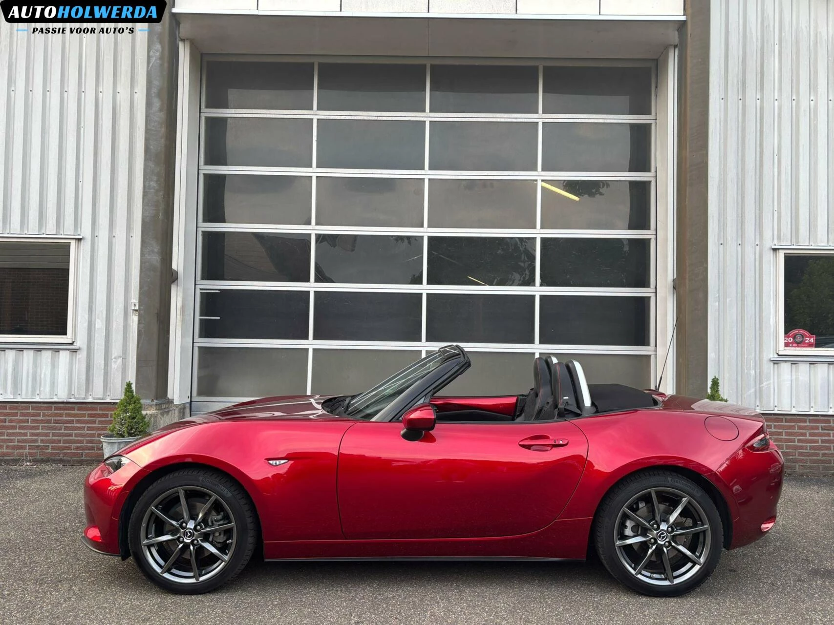 Hoofdafbeelding Mazda MX-5