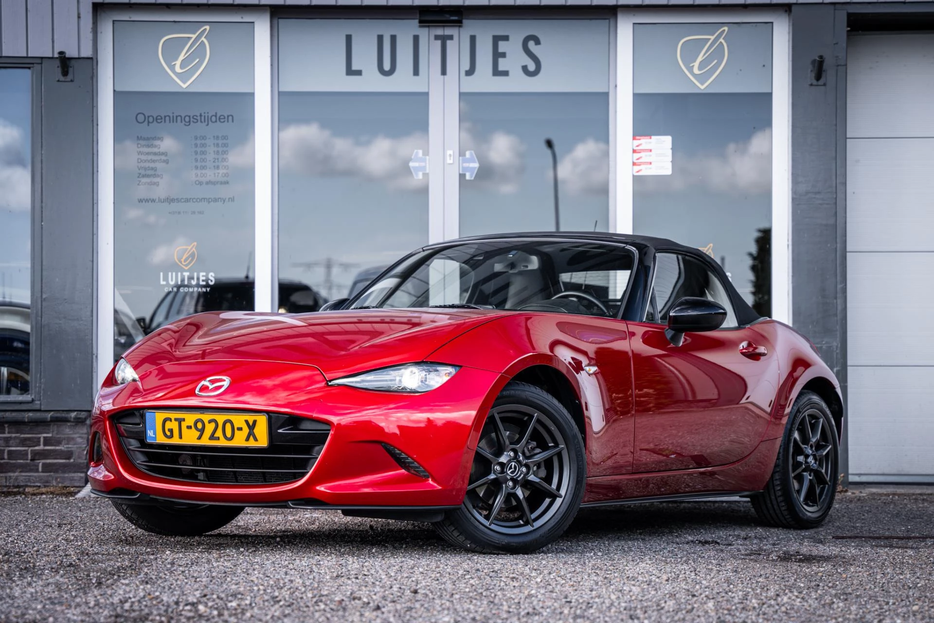 Hoofdafbeelding Mazda MX-5