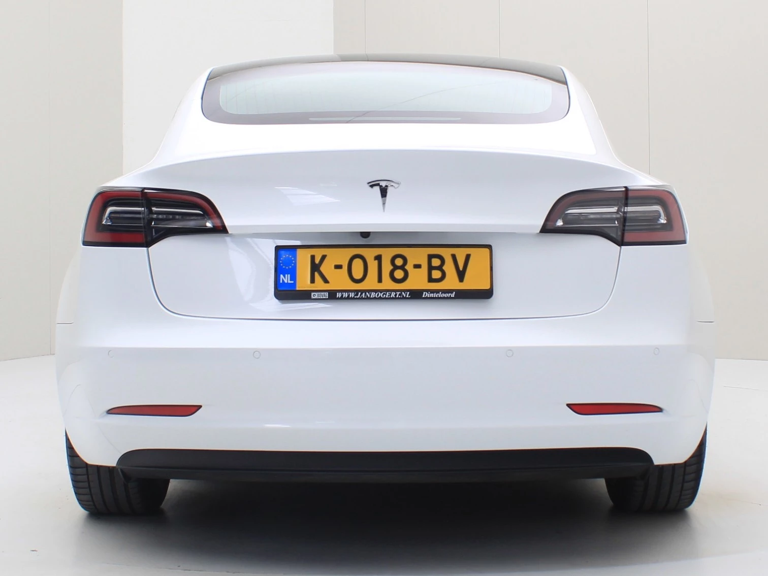Hoofdafbeelding Tesla Model 3