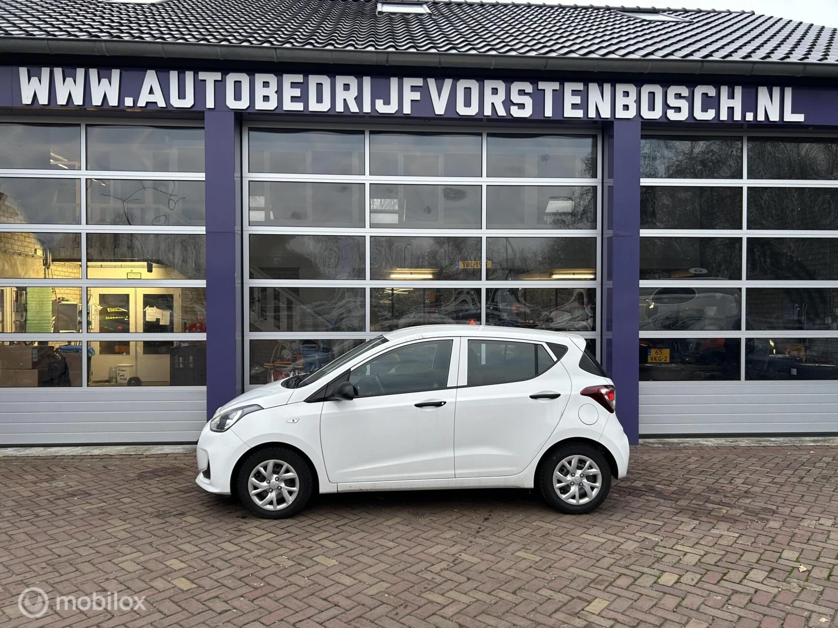 Hoofdafbeelding Hyundai i10