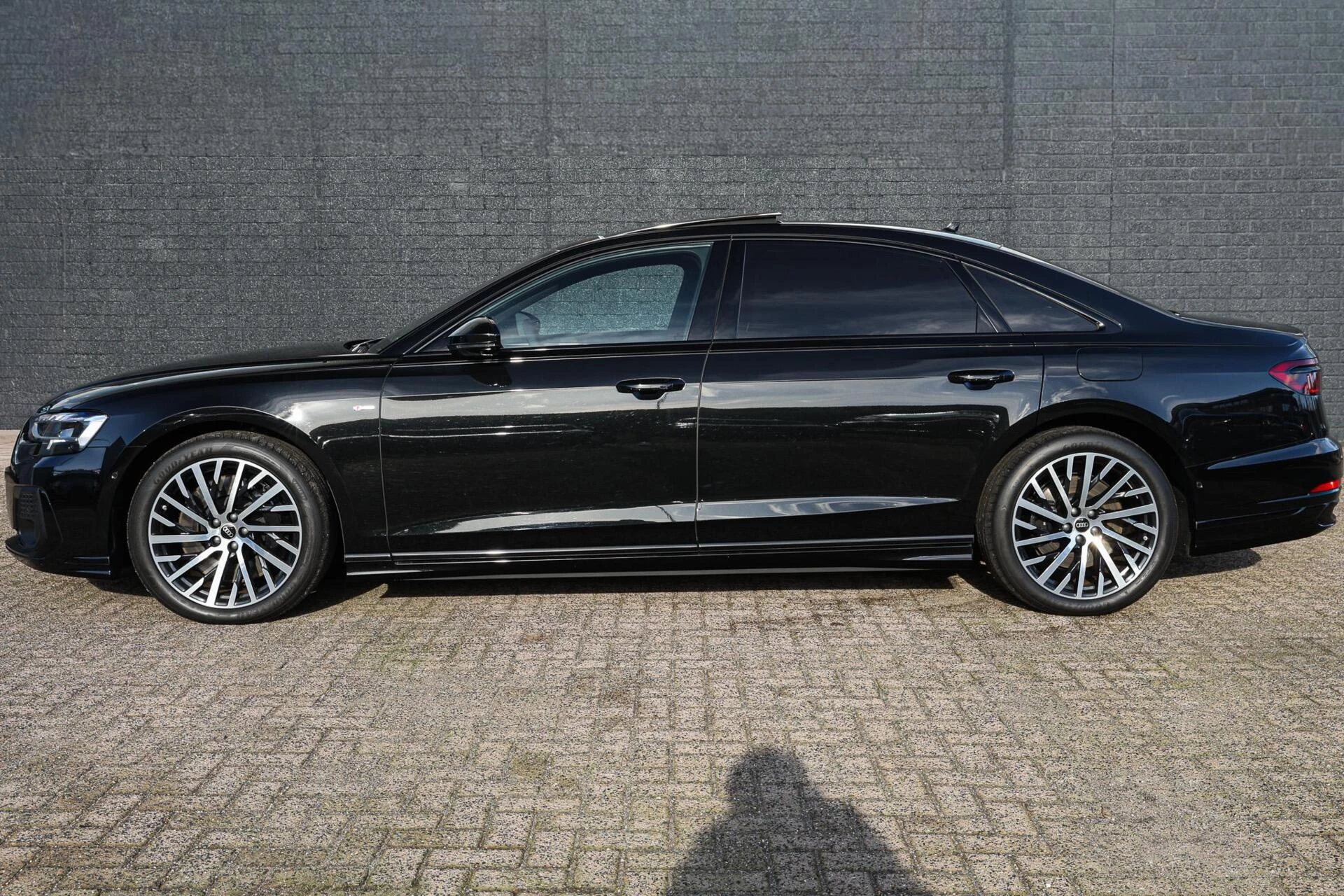 Hoofdafbeelding Audi A8