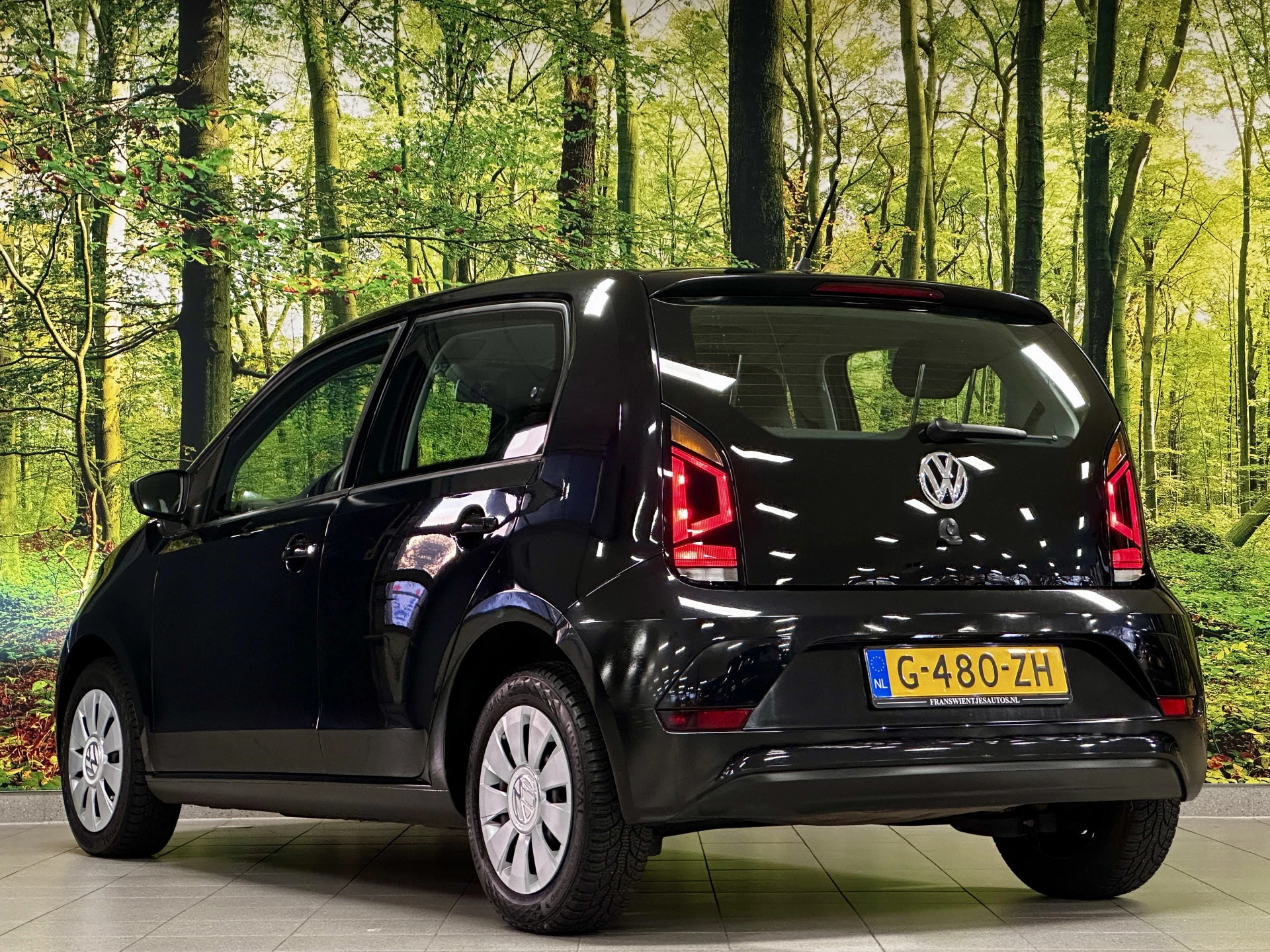 Hoofdafbeelding Volkswagen up!