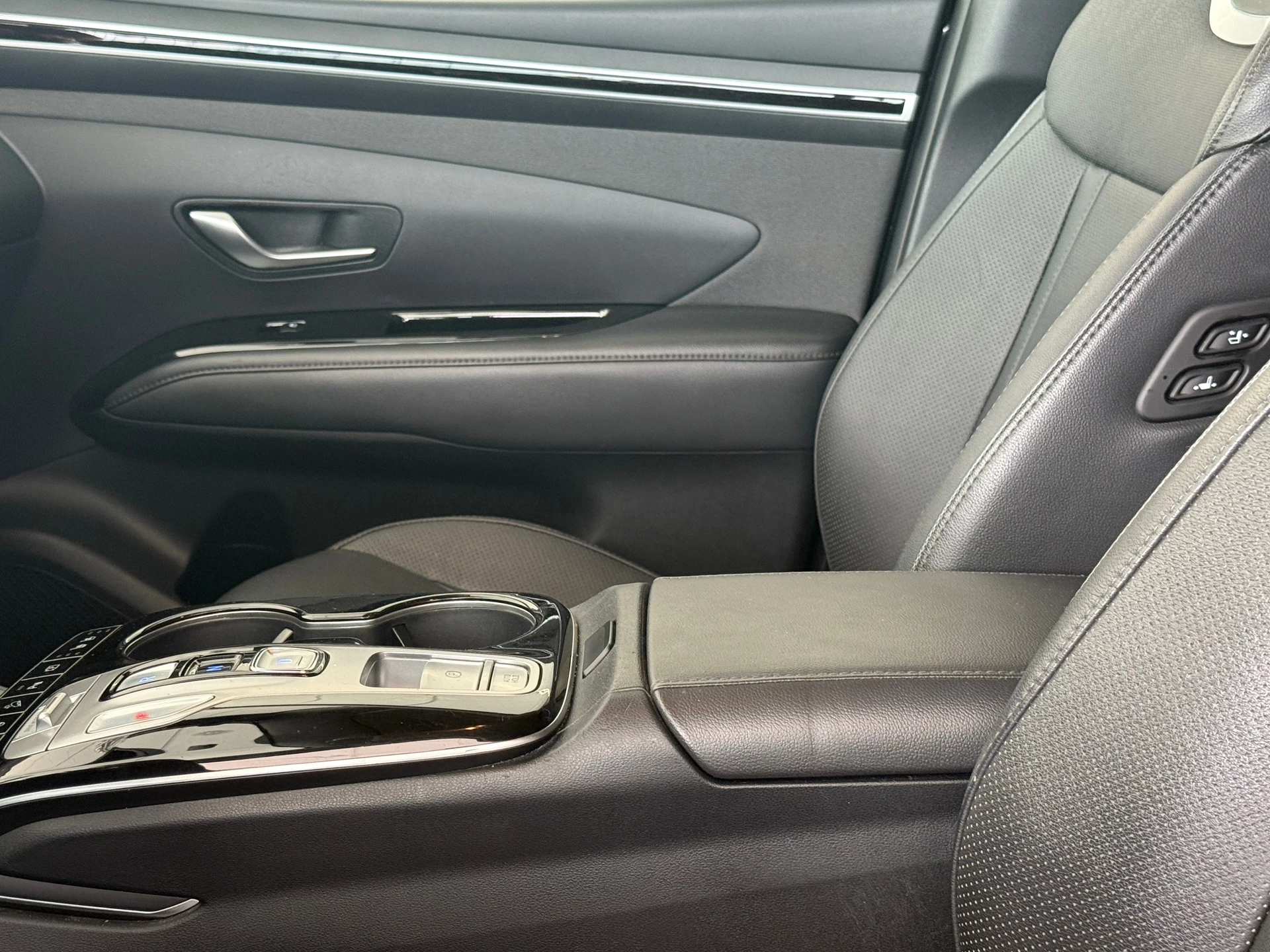 Hoofdafbeelding Hyundai Tucson Hybrid
