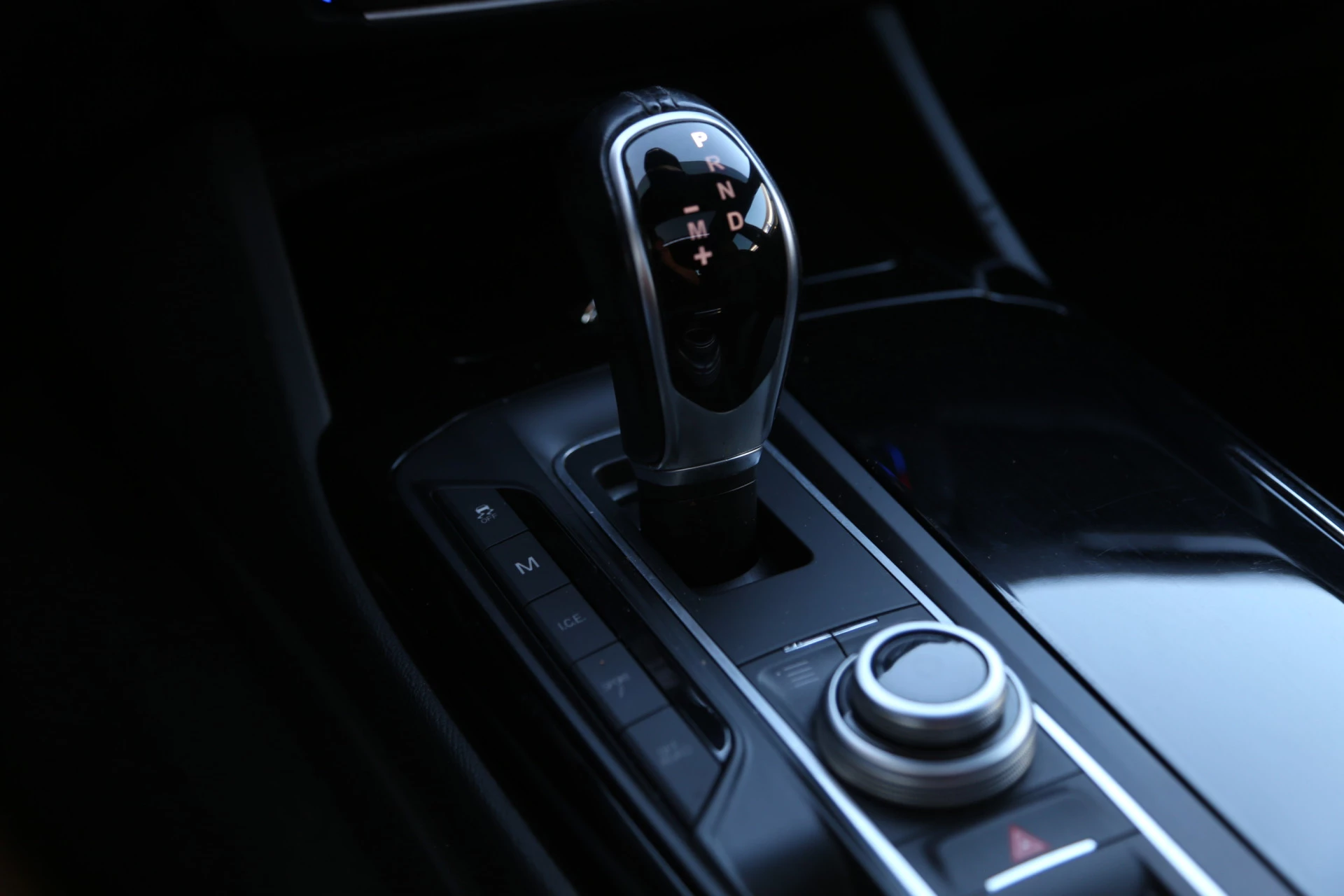 Hoofdafbeelding Maserati Levante