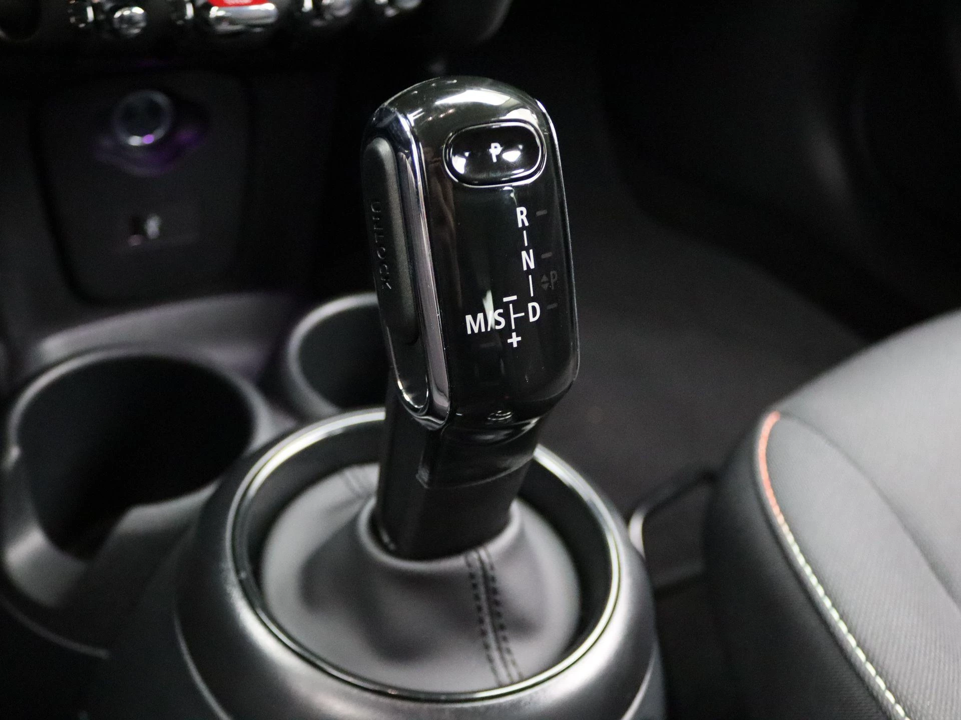 Hoofdafbeelding MINI 5-deurs