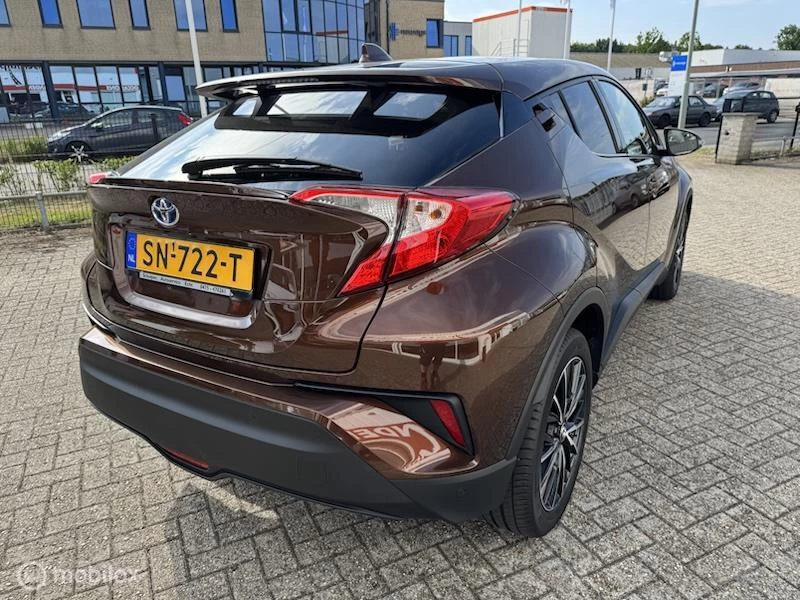 Hoofdafbeelding Toyota C-HR