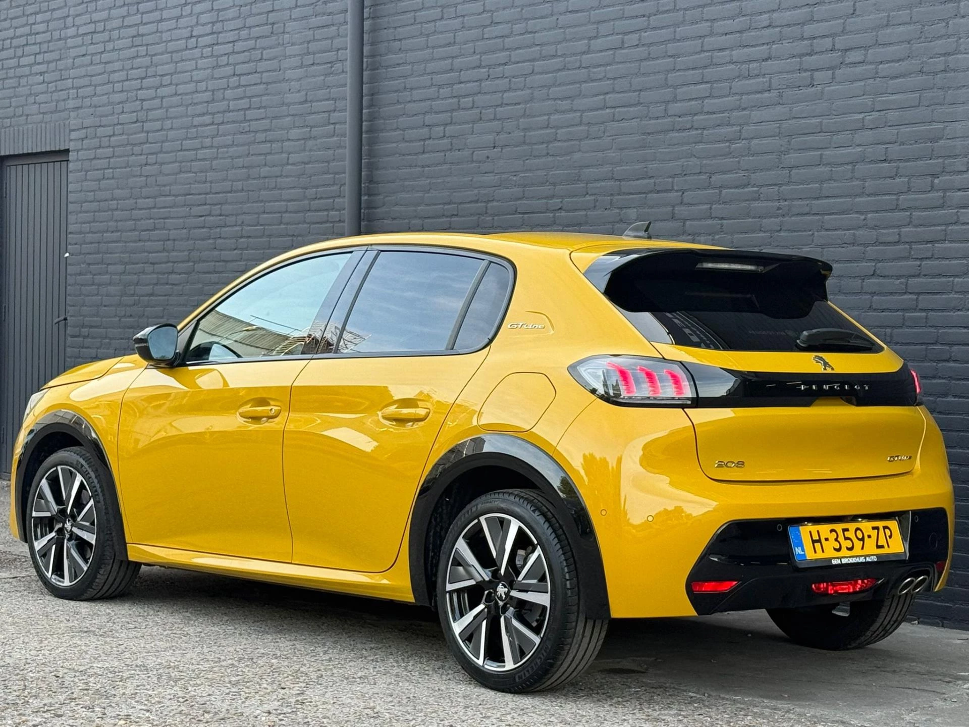 Hoofdafbeelding Peugeot 208