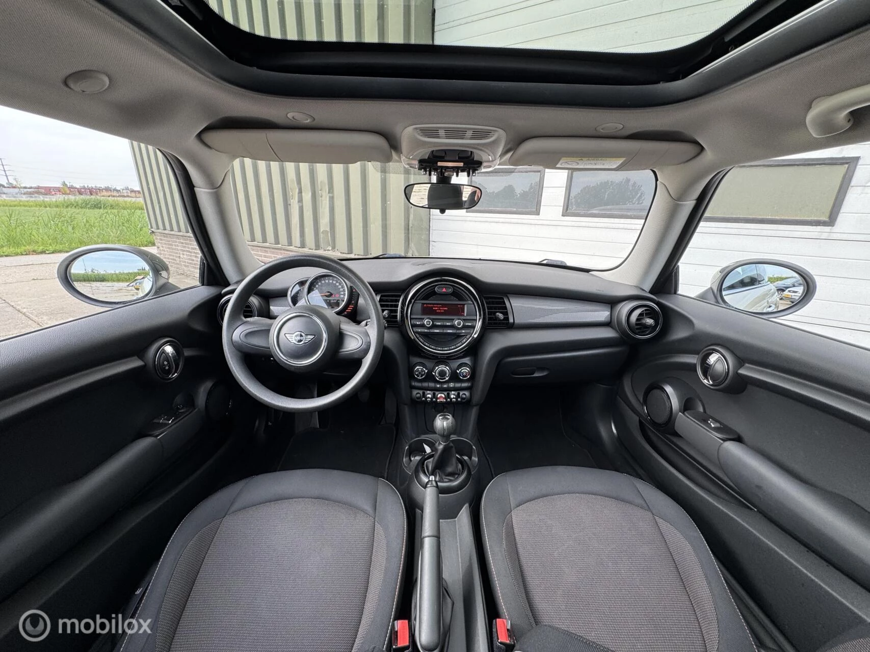 Hoofdafbeelding MINI Cooper