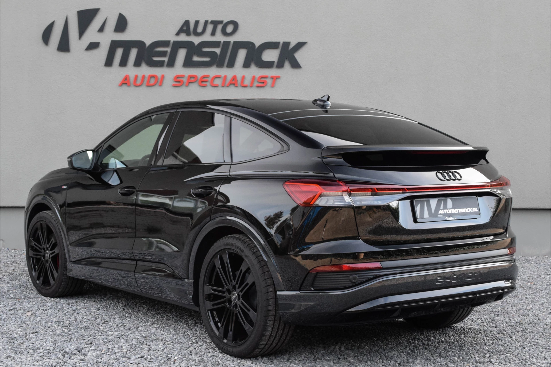 Hoofdafbeelding Audi Q4 e-tron