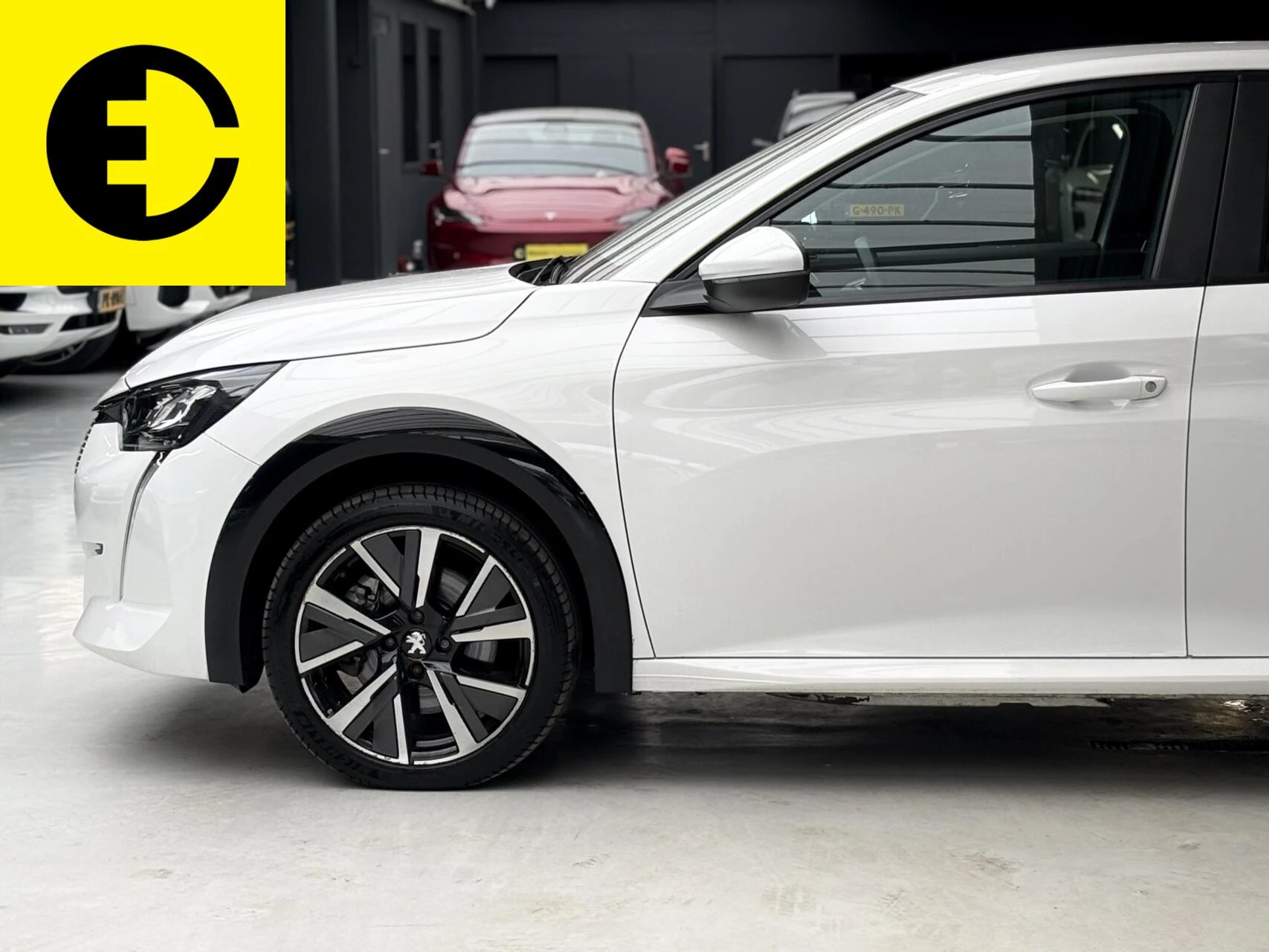 Hoofdafbeelding Peugeot e-208