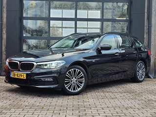BMW 5 Serie Touring 520i High Executive Sport Line | Automaat | Trekhaak | Navi | Stoel & stuurverwarming | Camera |