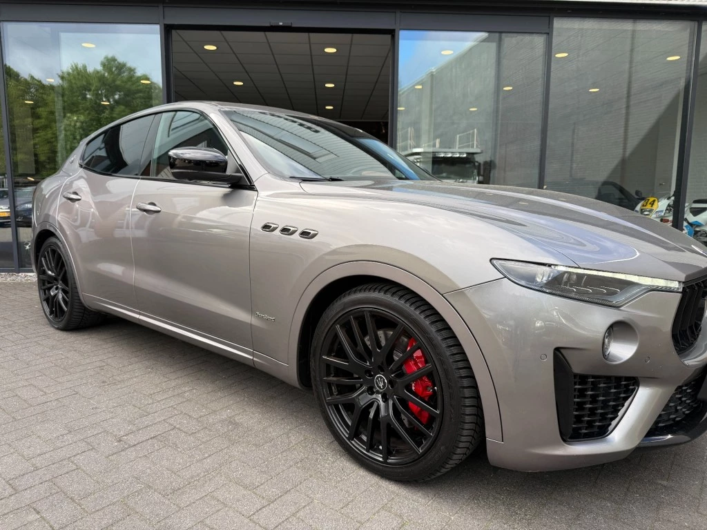 Hoofdafbeelding Maserati Levante