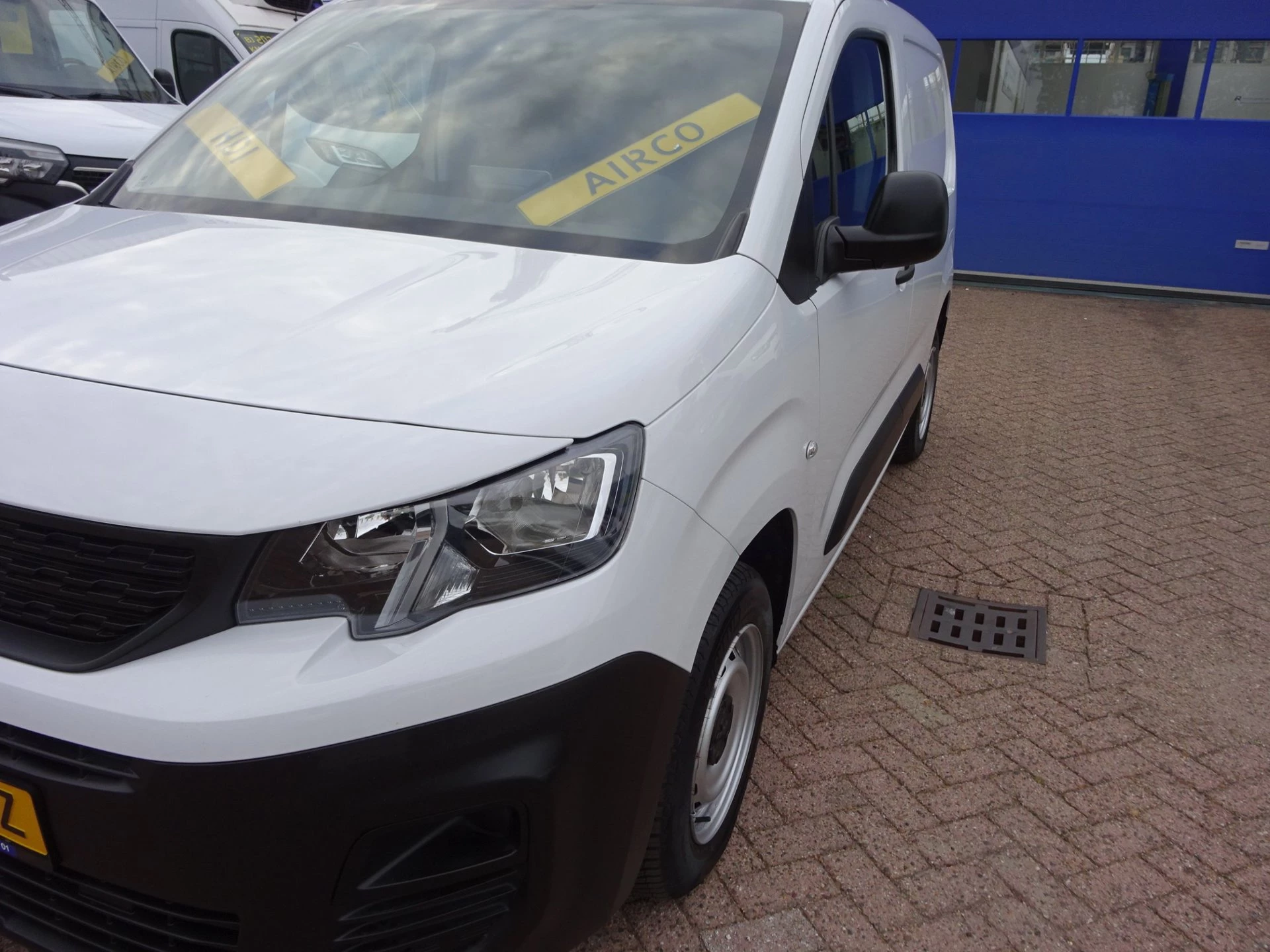 Hoofdafbeelding Peugeot Partner