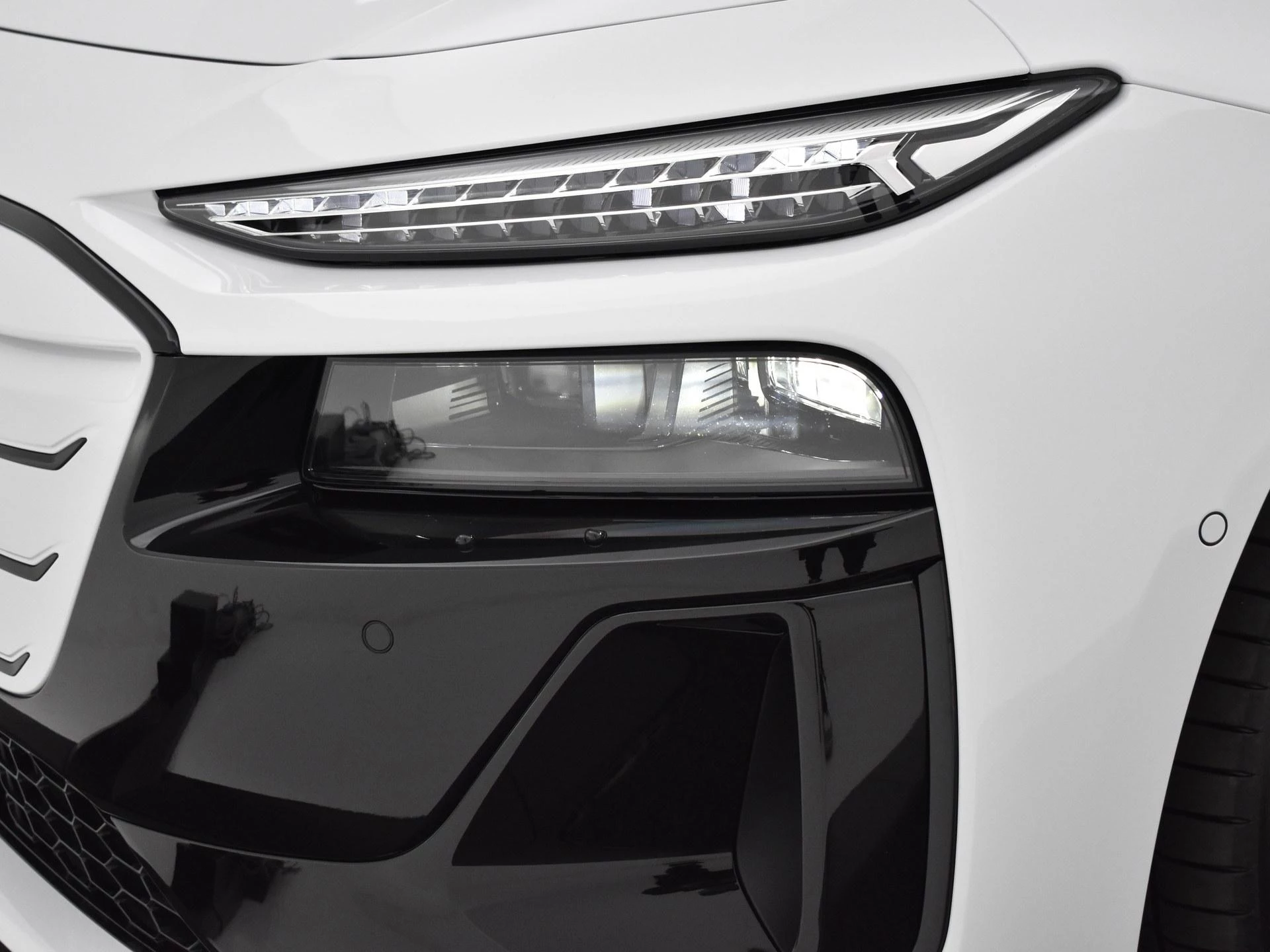 Hoofdafbeelding Audi A6 Avant e-tron